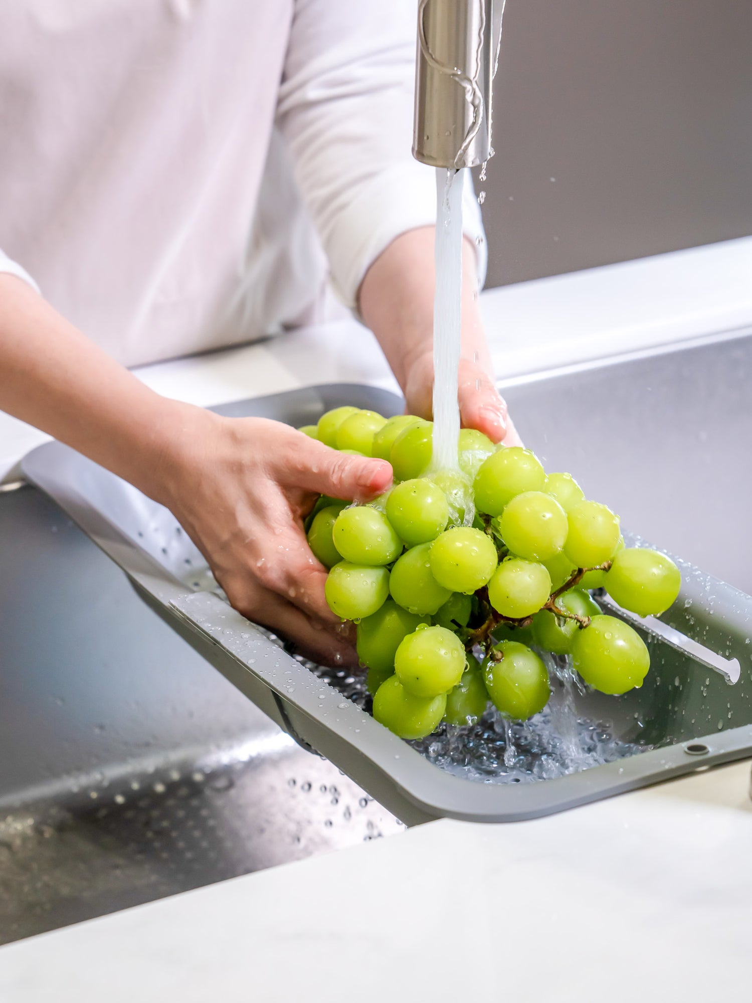 Grey Sink Colander 1